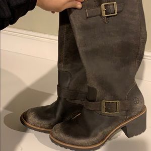 NBW Dr. Martens Becca chunky heeled boots